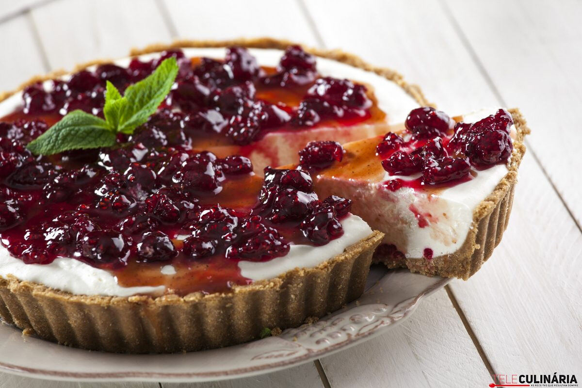 Tarte cheesecake com framboesas frescas