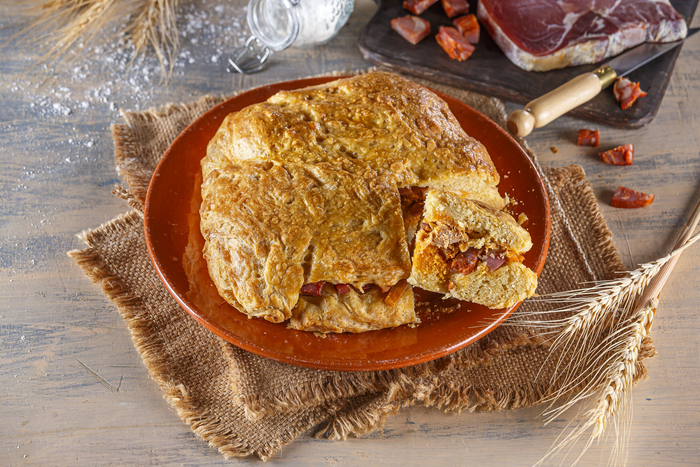 Folar de carne transmontano