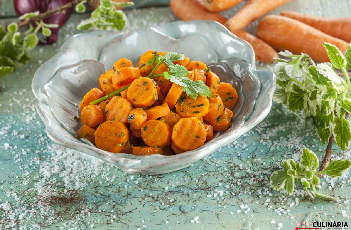 Cenouras caramelizadas