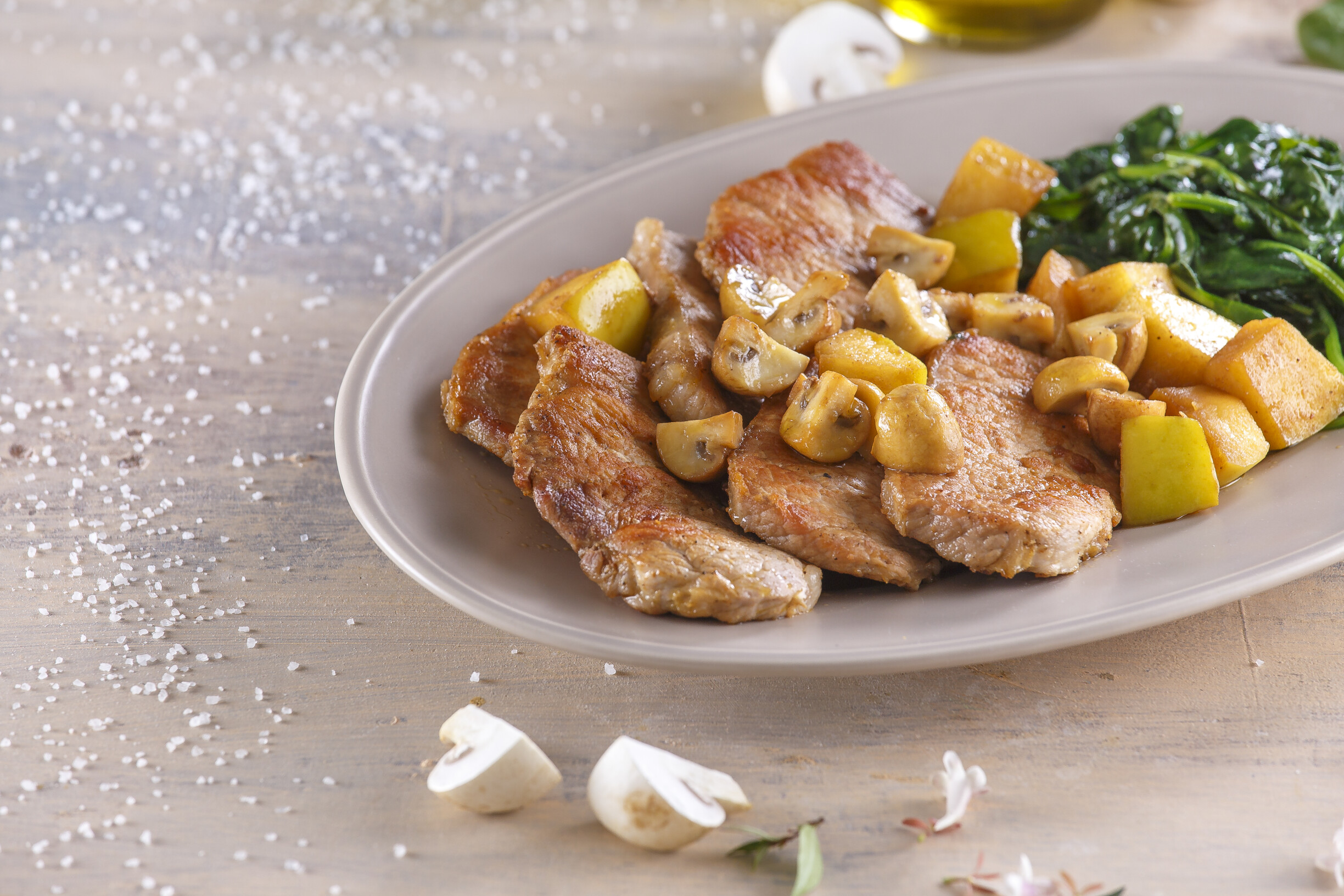 Lombo de porco com maçã