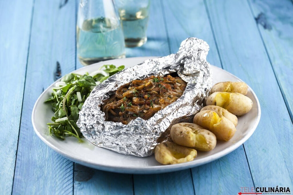 Dourada encartuchada – receita original do Chefe Silva