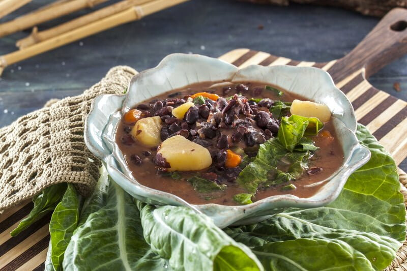 Sopa de feijão vermelho receita regional