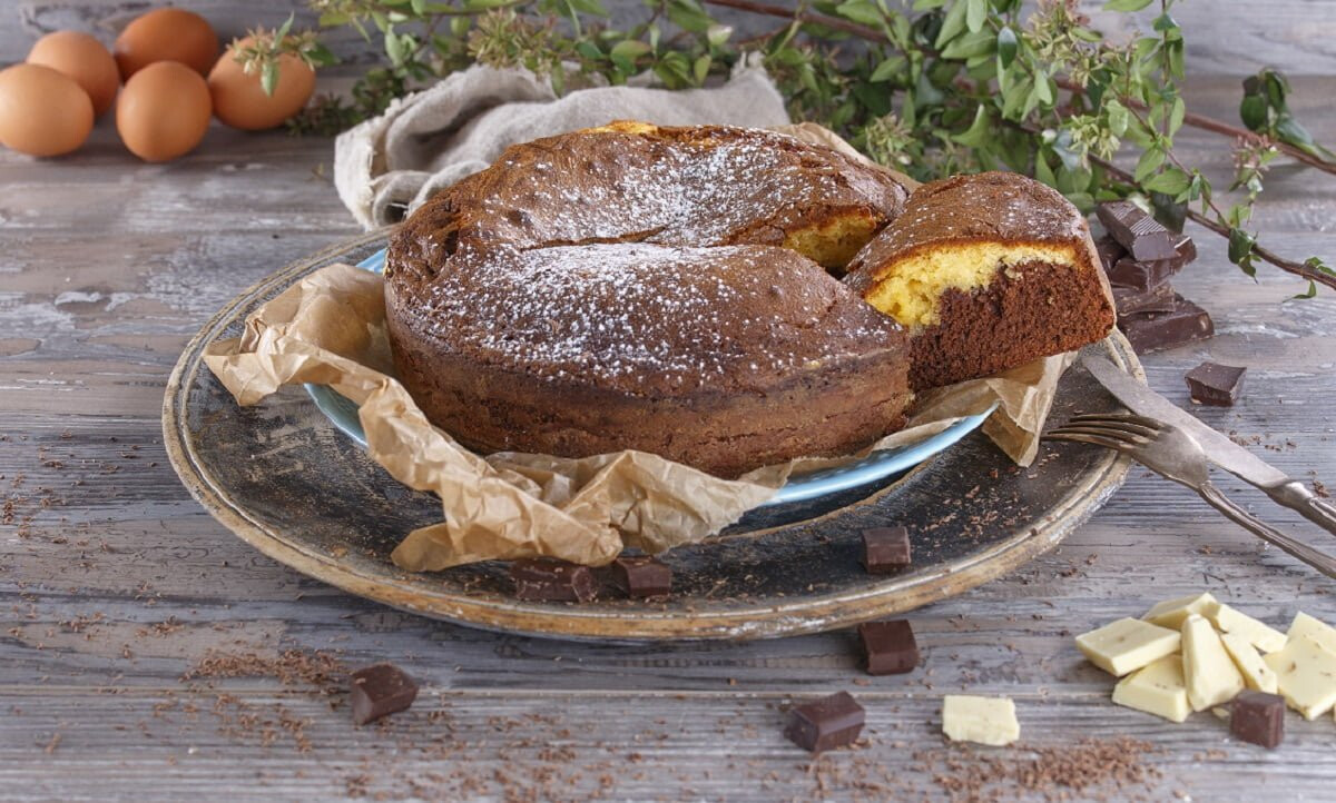 Bolo de 2 chocolates