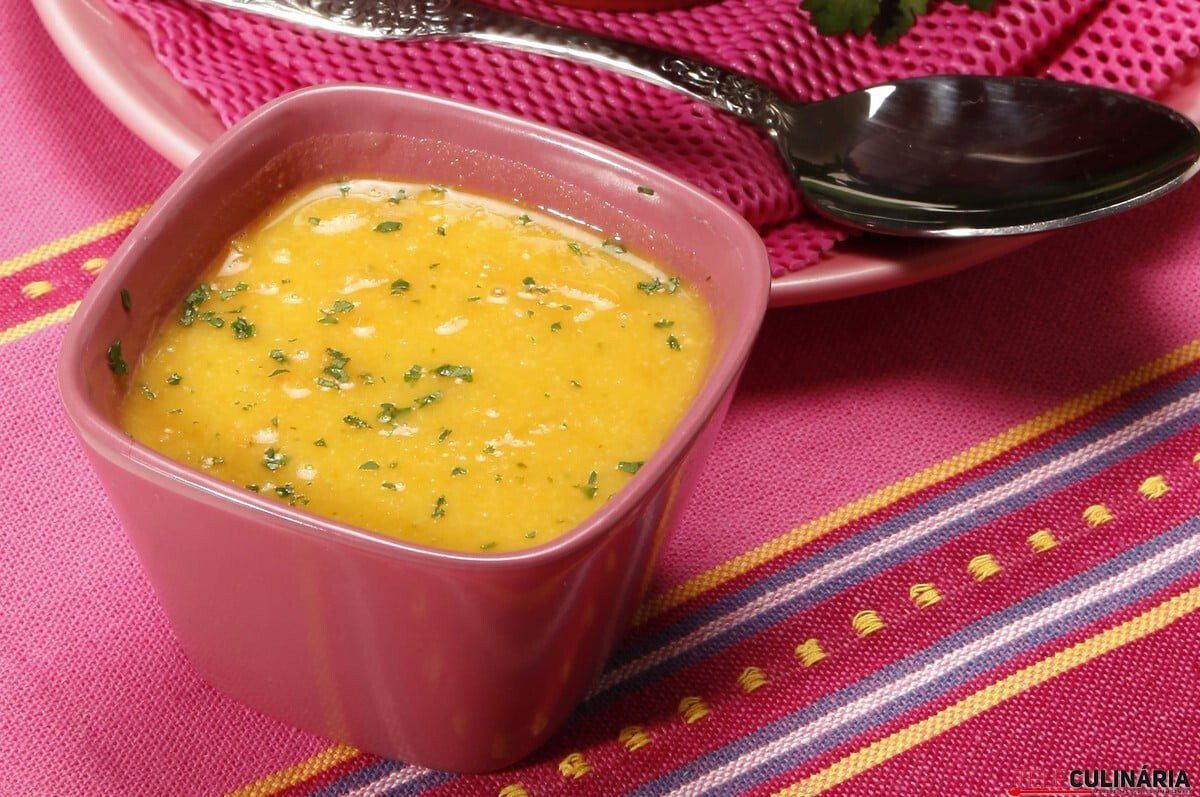 Creme de grão com cenoura