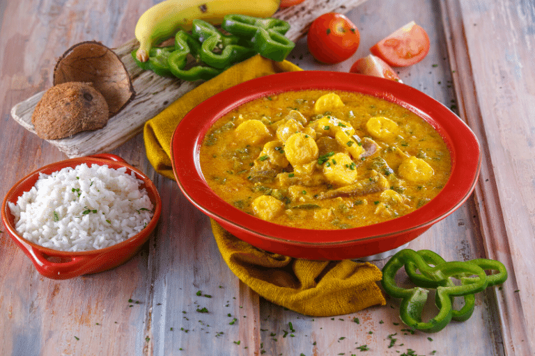 Moqueca de tamboril com banana