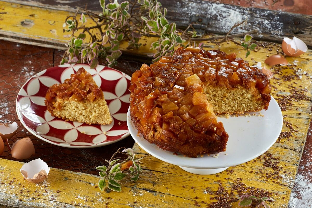 Bolo de anana s perfumado com cardamomo